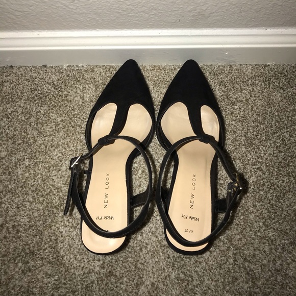 New Look Cut Out Pointed Heels - Picture 5 of 7